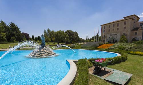 hotel bodega torremilanos exteriores